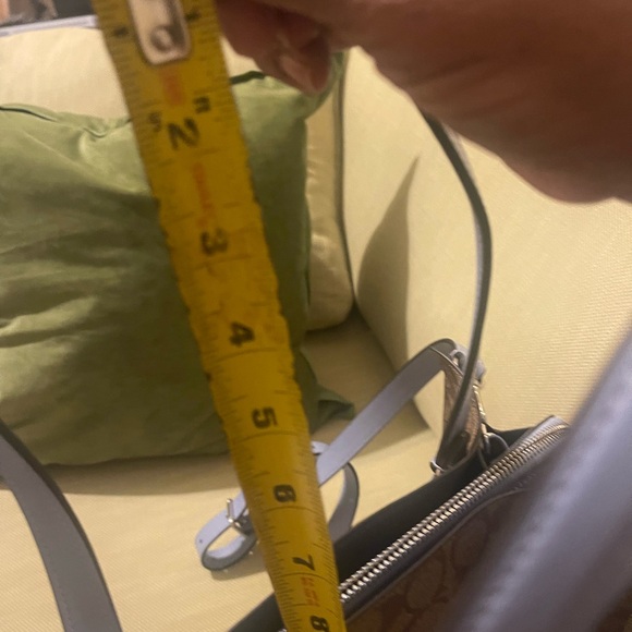 New Coach Handbag - Picture 12 of 12